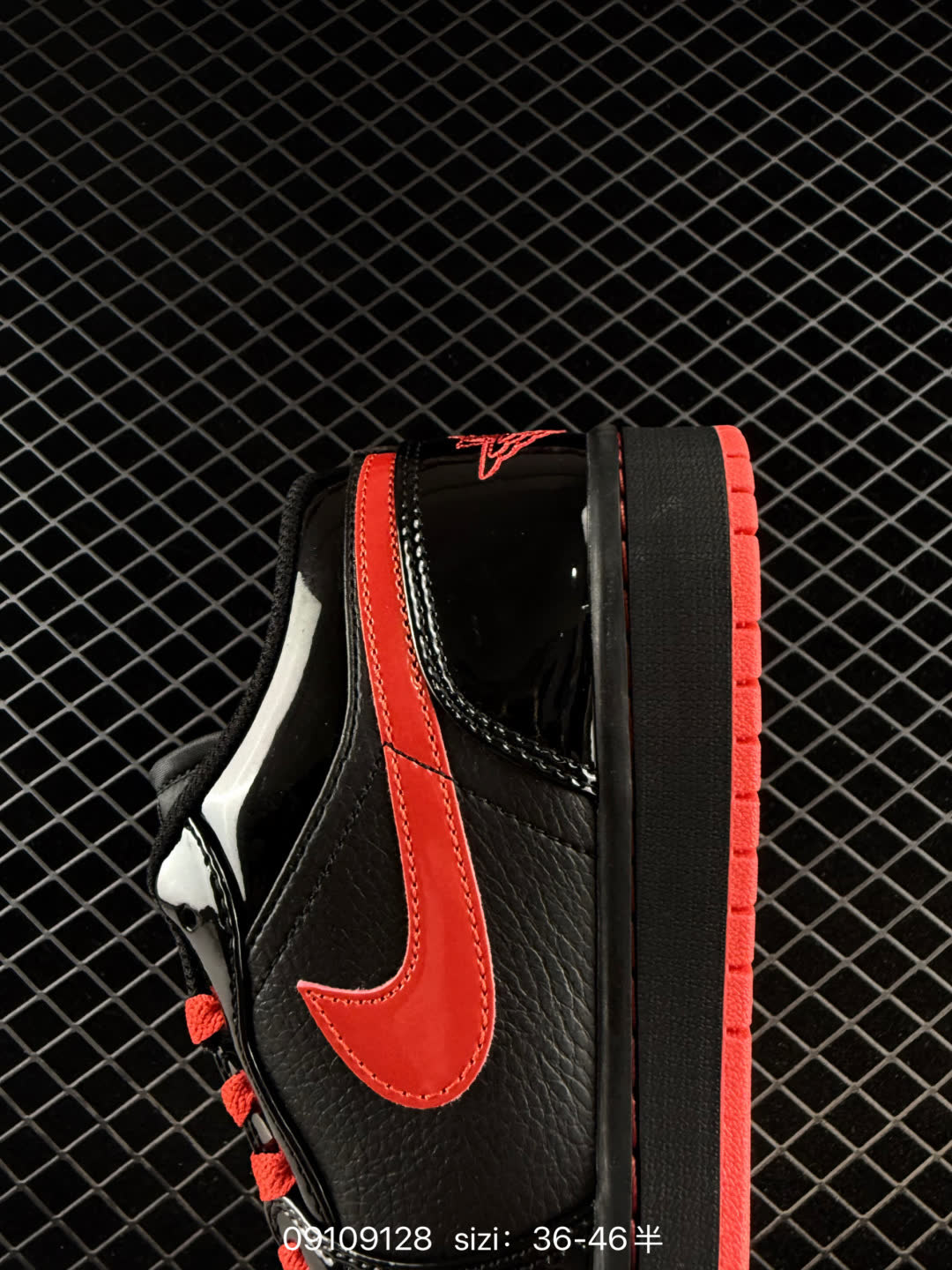 Nike Air Jordan 1 Low OG AJ1-553558-146